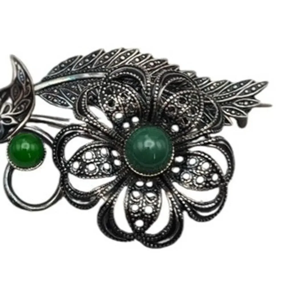 Spain green cabochon